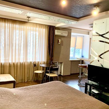 Apartment In Kharkiv , Prospect Nauki 19A Dış mekan fotoğraf